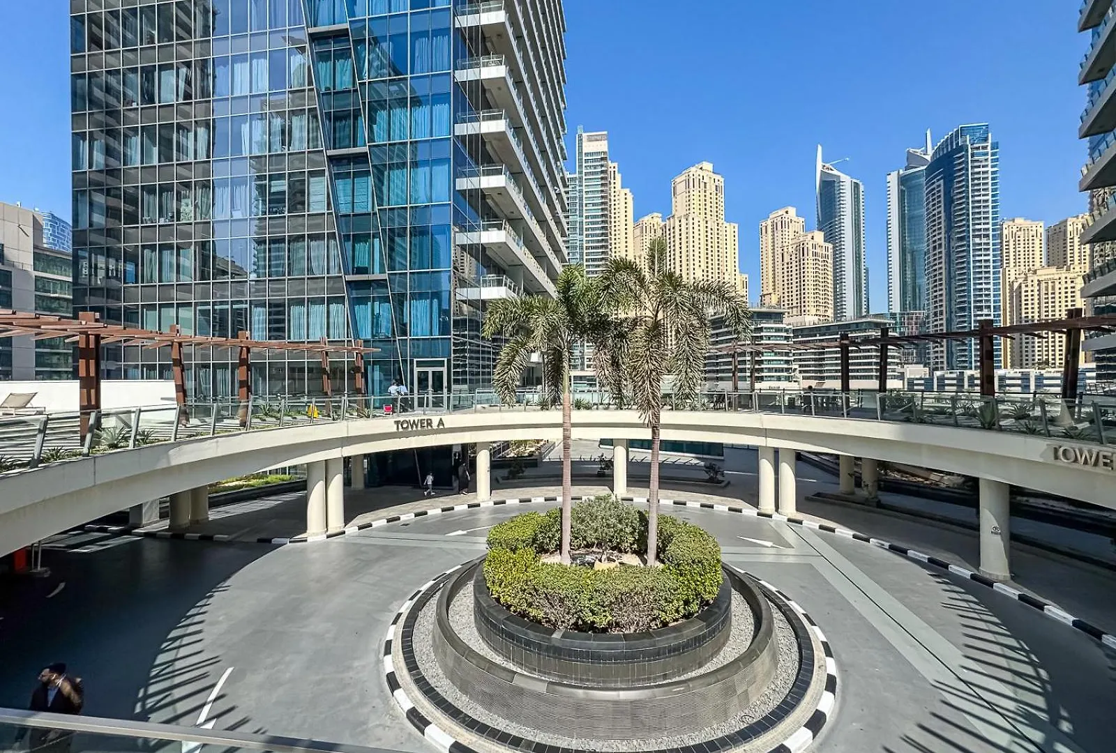 Dubai Marina View - 2Br Apt With Pool & Gym 0*,  United Arab Emirates