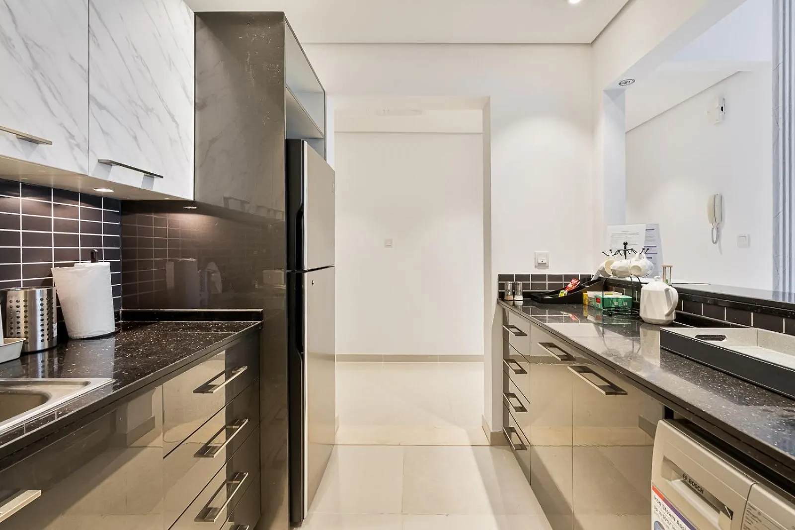 Appartement Dubai Marina View - 2Br Apt With Pool & Gym
